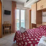 Aparthotel Saturnia