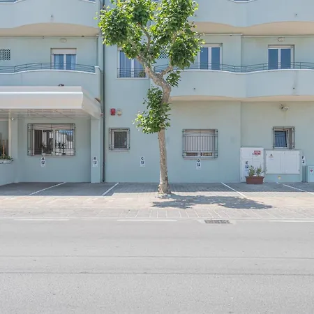 Saturnia Hotel apartamentowy