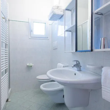 Saturnia 리치오네