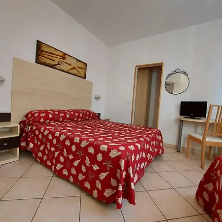 Saturnia 3*