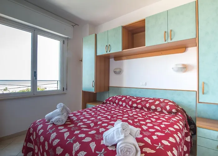 Saturnia 3*