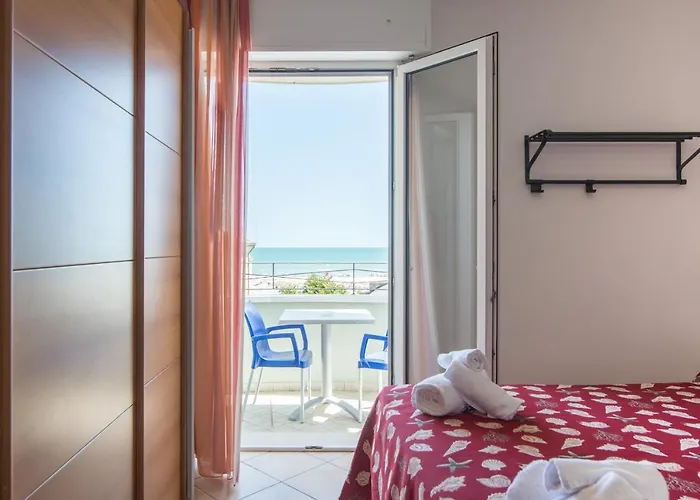 Saturnia Aparthotel 3*